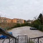 게스트하우스 Frio Frio 4*