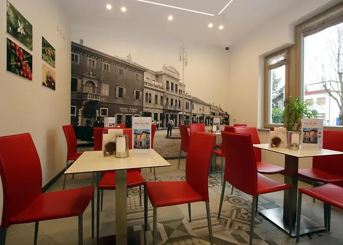 ゲストハウス Frio Frio 4*